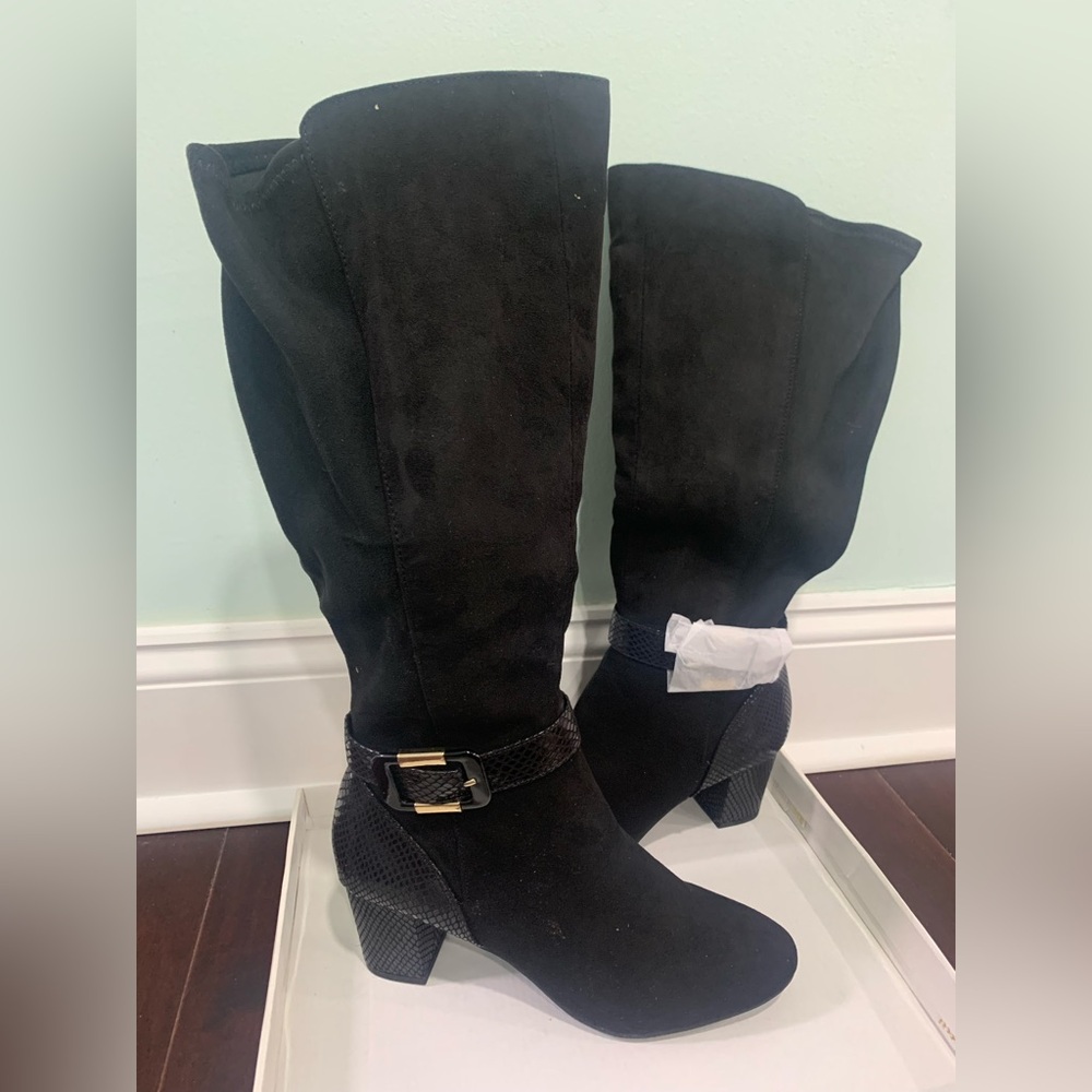 Karen Scott Black Heeled Boots with Buckle